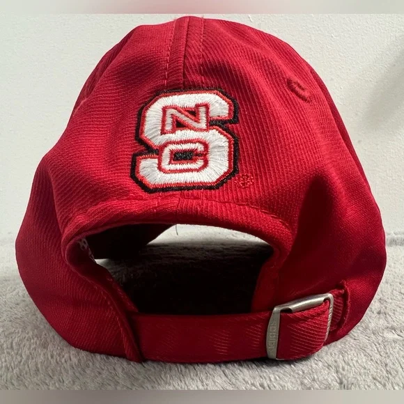 Adidas NC State Wolfpack Red Hat - Picture 5 of 11